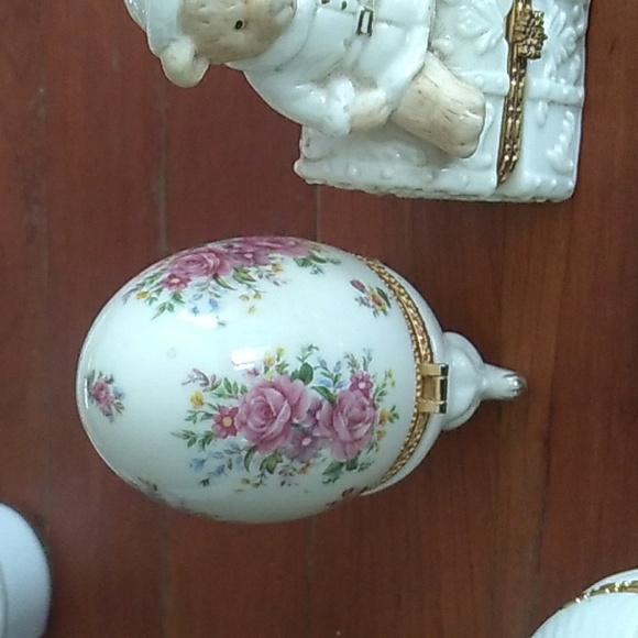 💖 Baum Bros Formalities Trinket Box -Egg Shaped Footed Porcelain - Picture 3 of 16
